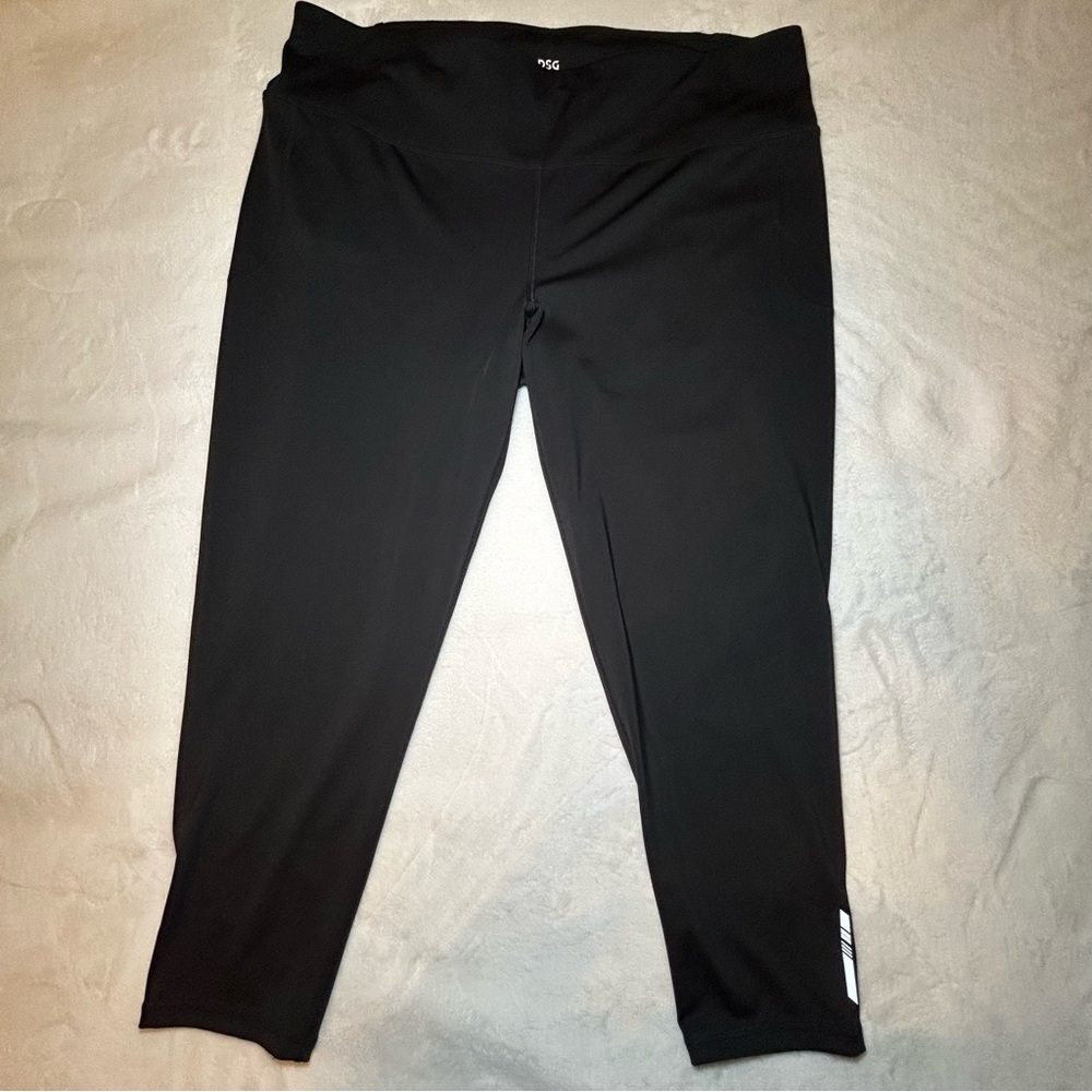 DSG Black 7/8 Leggings Size 2X - Picture 6 of 16
